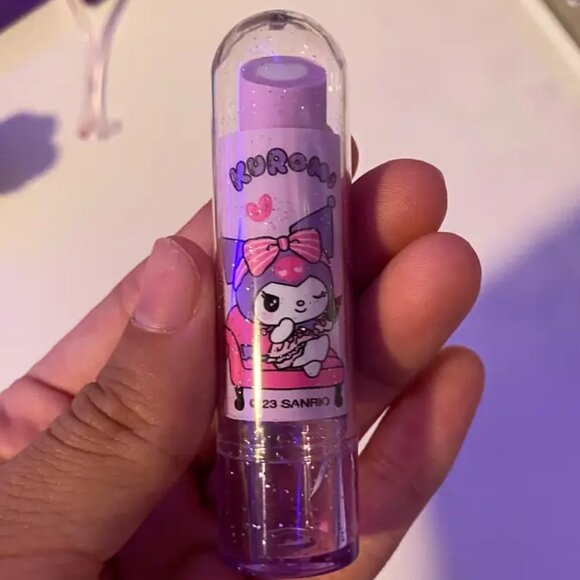 Kuromi's Violet Office Eraser - Picture 4 of 6